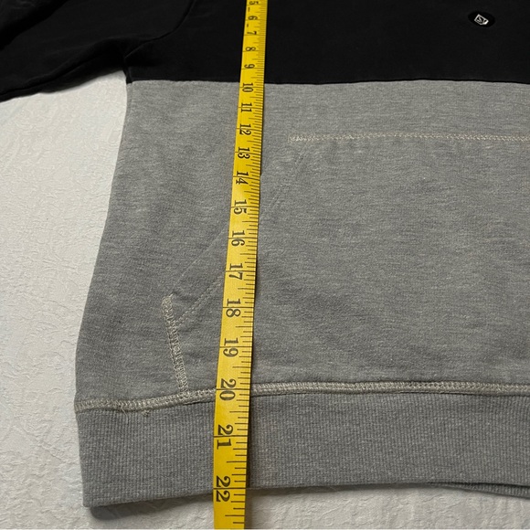 Volcom Style Name (Contrast PO FLC) Kid Black Long Sleeve Pullover Hoodie Size M - Picture 8 of 10